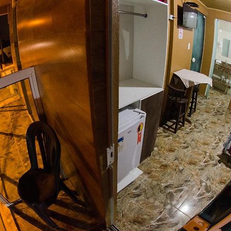 Pousada Familia Flores Penha  Eksteriør billede